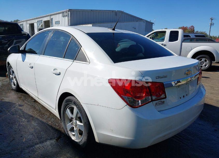 Photo 3 of 2014 Chevrolet Cruze 1LT AUTO (VIN 1G1PC5SB3E7158762)