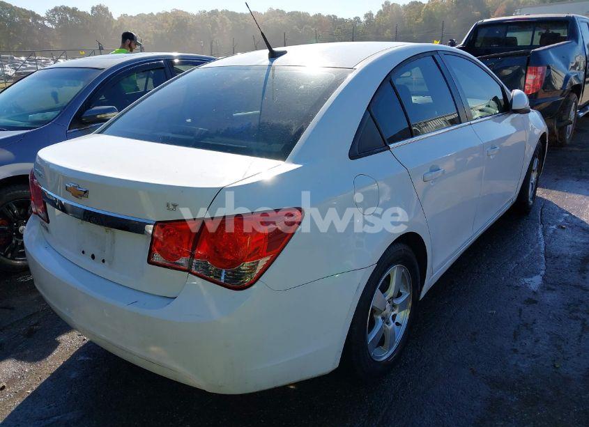 Photo 4 of 2014 Chevrolet Cruze 1LT AUTO (VIN 1G1PC5SB3E7158762)