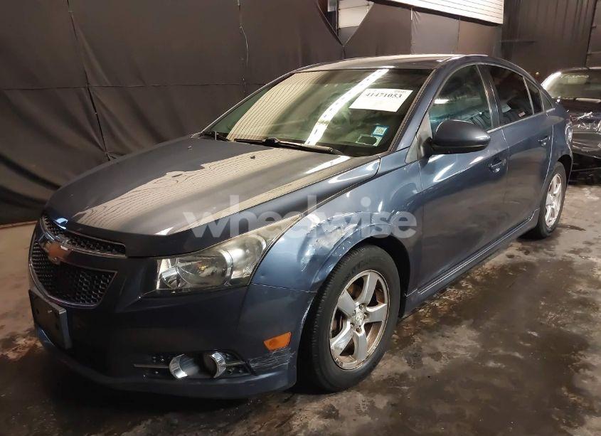 Photo 2 of 2014 Chevrolet Cruze 1LT AUTO (VIN 1G1PC5SB3E7162908)