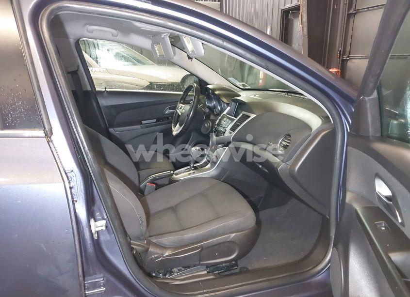 Photo 5 of 2014 Chevrolet Cruze 1LT AUTO (VIN 1G1PC5SB3E7162908)