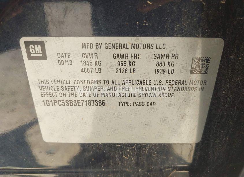 Photo 9 of 2014 Chevrolet Cruze 1LT AUTO (VIN 1G1PC5SB3E7187386)