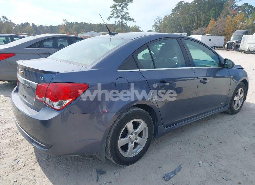 Photo 4 of 2014 Chevrolet Cruze 1LT AUTO (VIN 1G1PC5SB3E7203425)