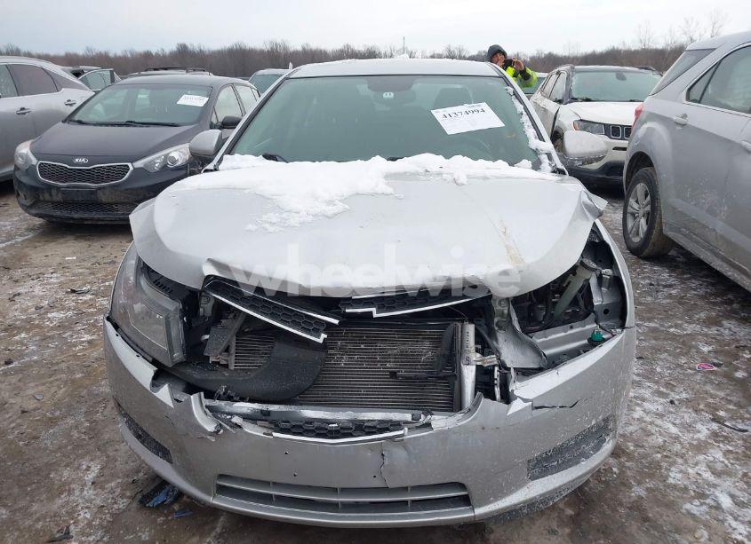 Photo 13 of 2014 Chevrolet Cruze 1LT AUTO (VIN 1G1PC5SB3E7207149)