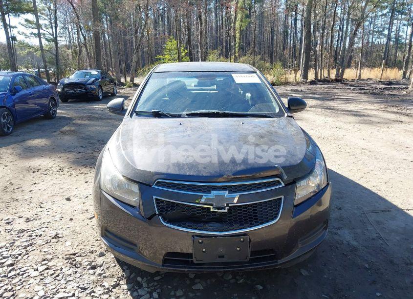 Photo 6 of 2014 Chevrolet Cruze 1LT AUTO (VIN 1G1PC5SB3E7238613)