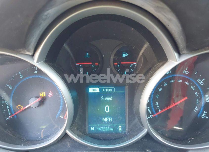 Photo 7 of 2014 Chevrolet Cruze 1LT AUTO (VIN 1G1PC5SB3E7238613)