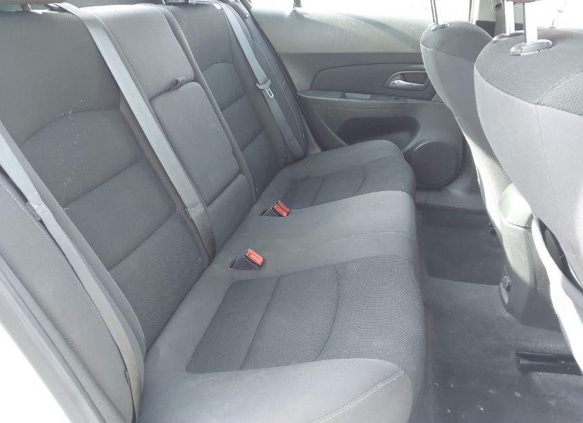 Photo 8 of 2014 Chevrolet Cruze 1LT AUTO (VIN 1G1PC5SB3E7255380)