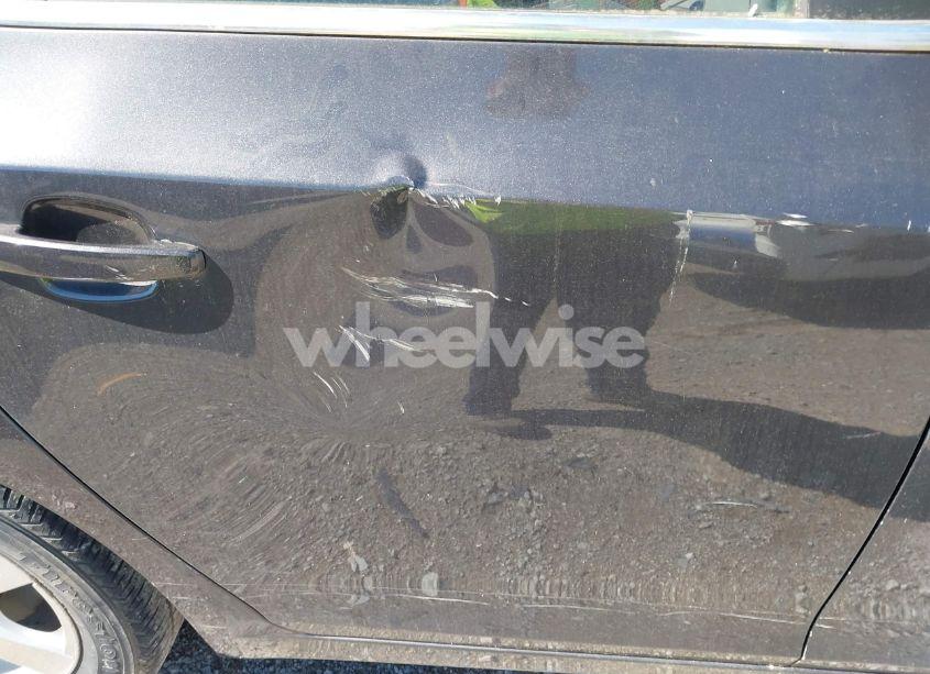 Photo 12 of 2014 Chevrolet Cruze 1LT AUTO (VIN 1G1PC5SB3E7261793)