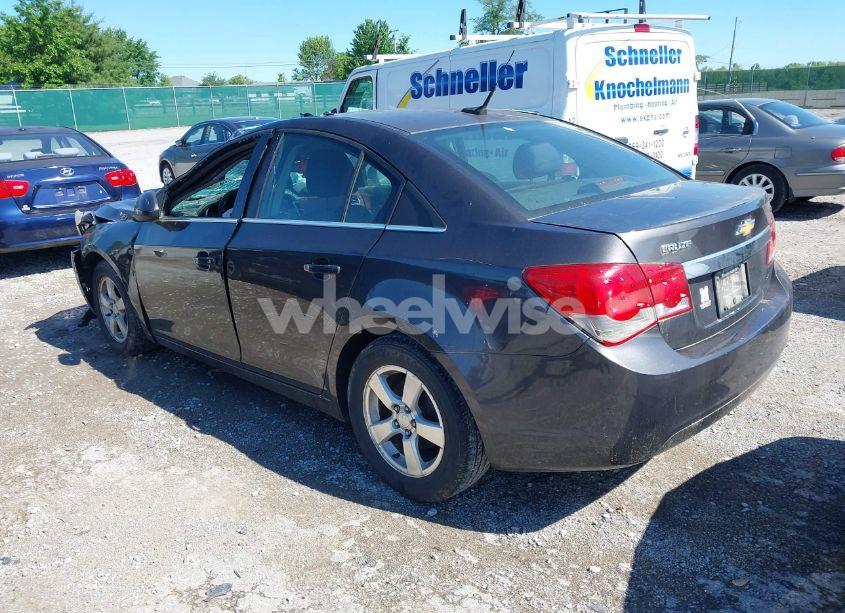 Photo 3 of 2014 Chevrolet Cruze 1LT AUTO (VIN 1G1PC5SB3E7261793)
