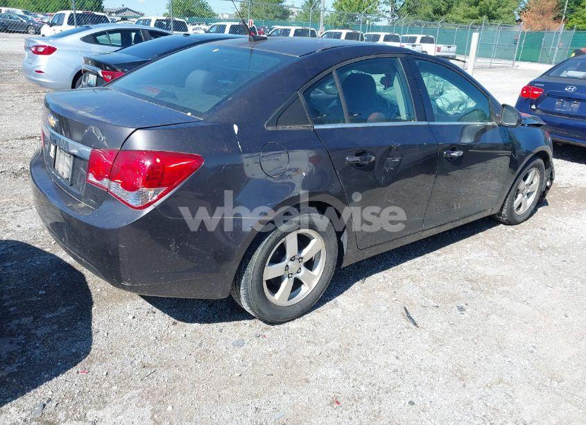 Photo 4 of 2014 Chevrolet Cruze 1LT AUTO (VIN 1G1PC5SB3E7261793)