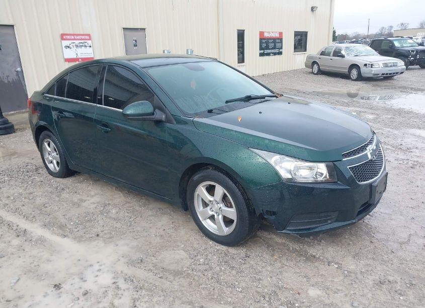 2014 Chevrolet Cruze LT (VIN 1G1PC5SB3E7281574) main photo