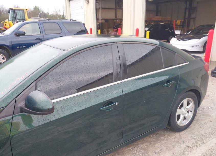 Photo 6 of 2014 Chevrolet Cruze LT (VIN 1G1PC5SB3E7281574)