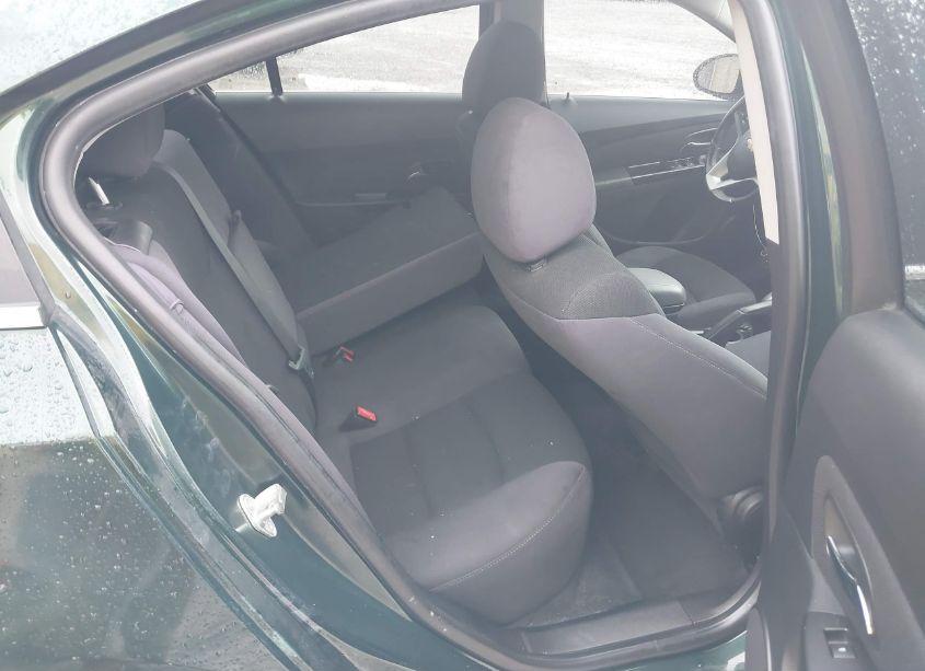 Photo 8 of 2014 Chevrolet Cruze LT (VIN 1G1PC5SB3E7281574)