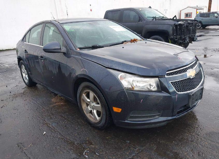 2014 Chevrolet Cruze 1LT AUTO (VIN 1G1PC5SB3E7304268) main photo