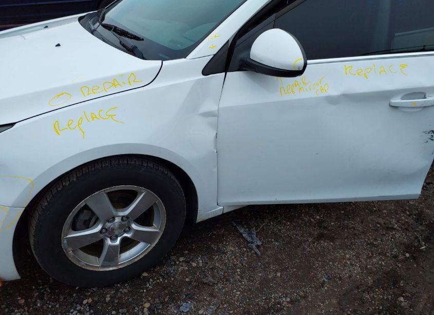 Photo 6 of 2014 Chevrolet Cruze 1LT AUTO (VIN 1G1PC5SB3E7308630)