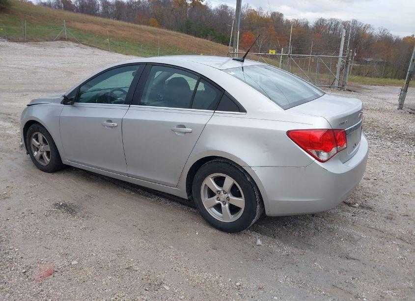 Photo 3 of 2014 Chevrolet Cruze 1LT AUTO (VIN 1G1PC5SB3E7344902)