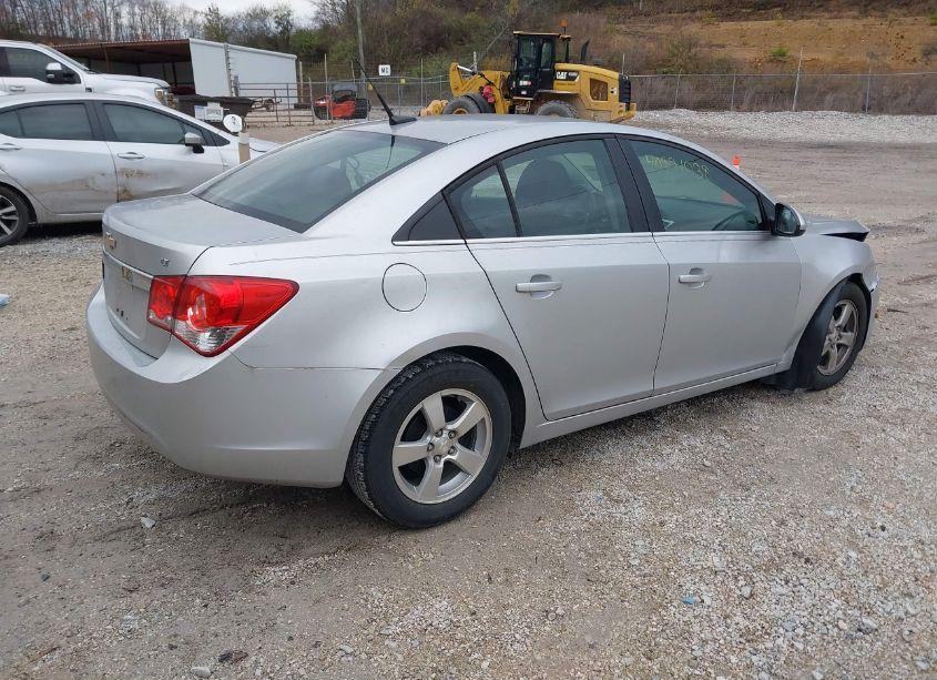 Photo 4 of 2014 Chevrolet Cruze 1LT AUTO (VIN 1G1PC5SB3E7344902)