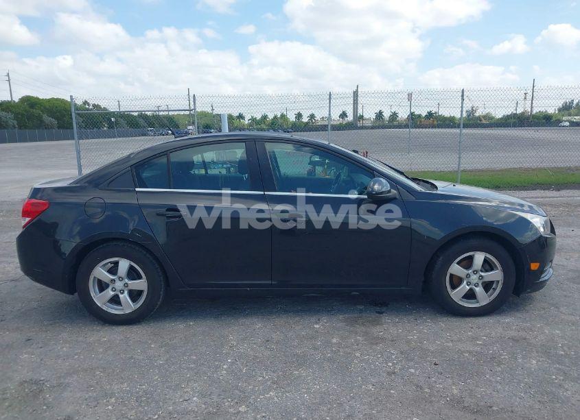 Photo 13 of 2014 Chevrolet Cruze 1LT AUTO (VIN 1G1PC5SB3E7353714)