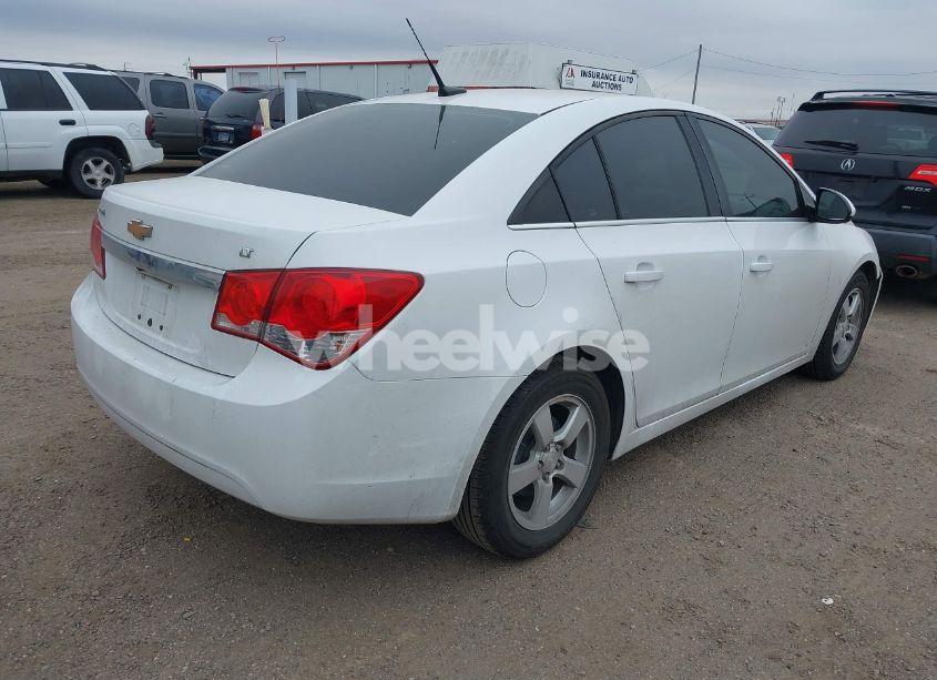 Photo 4 of 2014 Chevrolet Cruze 1LT AUTO (VIN 1G1PC5SB3E7357598)