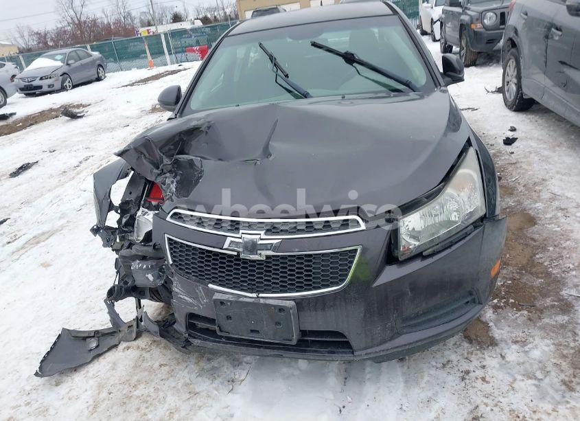 Photo 12 of 2014 Chevrolet Cruze 1LT AUTO (VIN 1G1PC5SB3E7366785)