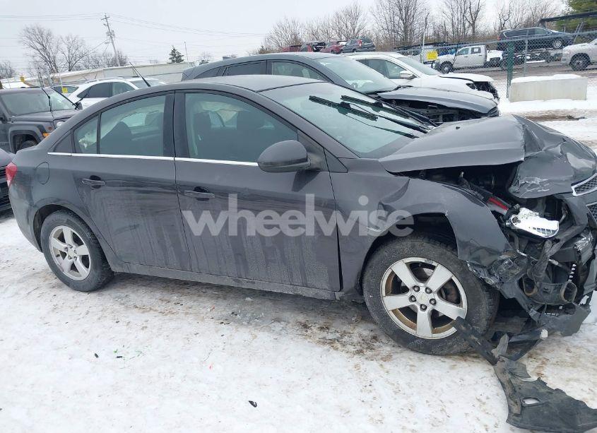 Photo 13 of 2014 Chevrolet Cruze 1LT AUTO (VIN 1G1PC5SB3E7366785)