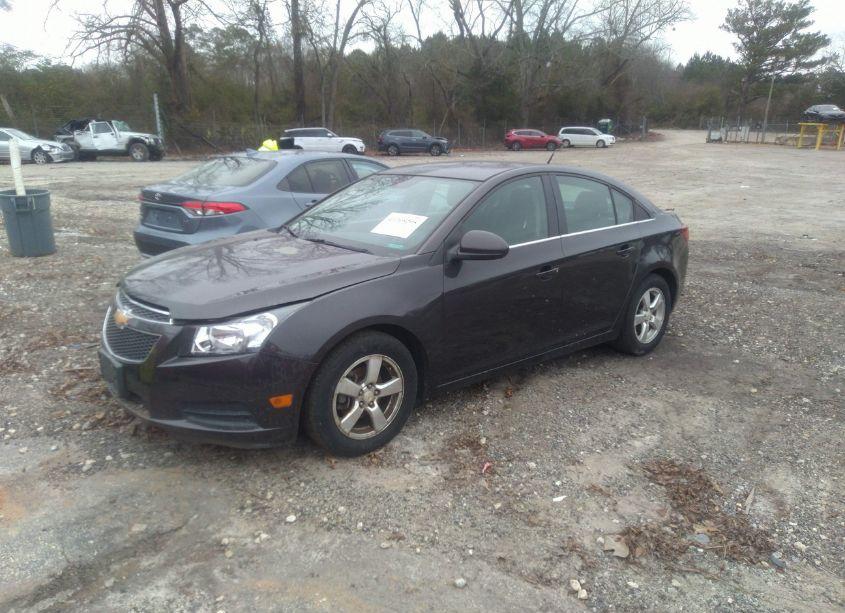Photo 2 of 2014 Chevrolet Cruze 1LT AUTO (VIN 1G1PC5SB3E7369489)