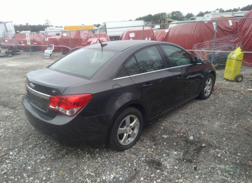Photo 4 of 2014 Chevrolet Cruze 1LT AUTO (VIN 1G1PC5SB3E7369489)