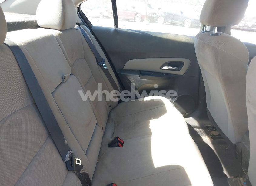 Photo 8 of 2014 Chevrolet Cruze 1LT AUTO (VIN 1G1PC5SB3E7371002)