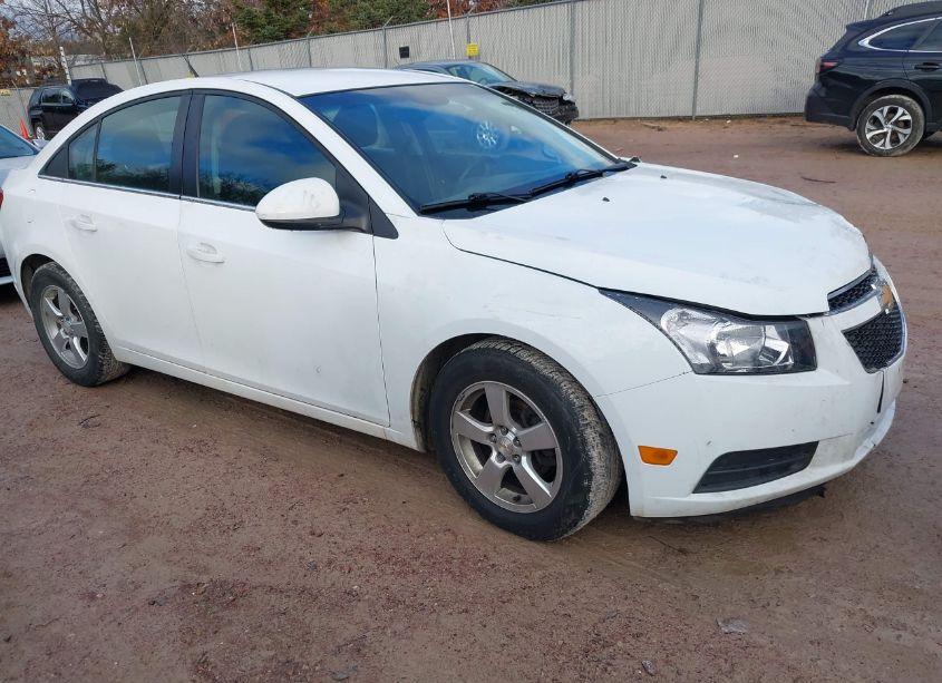 2014 Chevrolet Cruze 1LT AUTO (VIN 1G1PC5SB3E7379987) main photo