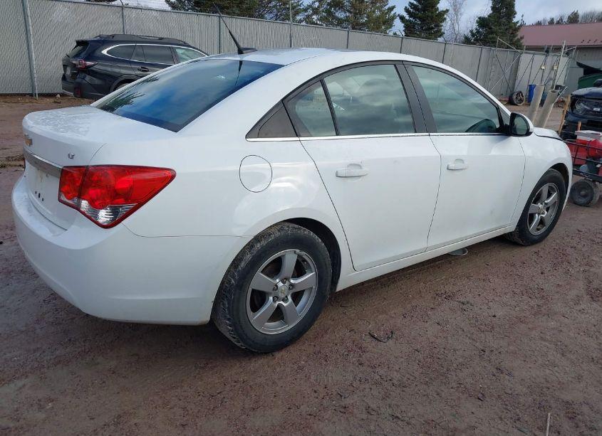 Photo 4 of 2014 Chevrolet Cruze 1LT AUTO (VIN 1G1PC5SB3E7379987)