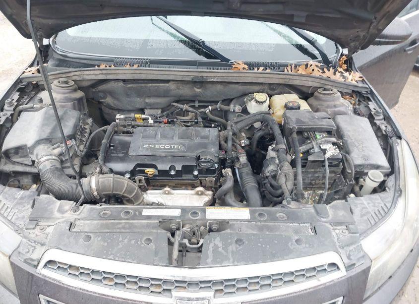 Photo 10 of 2014 Chevrolet Cruze 1LT AUTO (VIN 1G1PC5SB3E7397163)