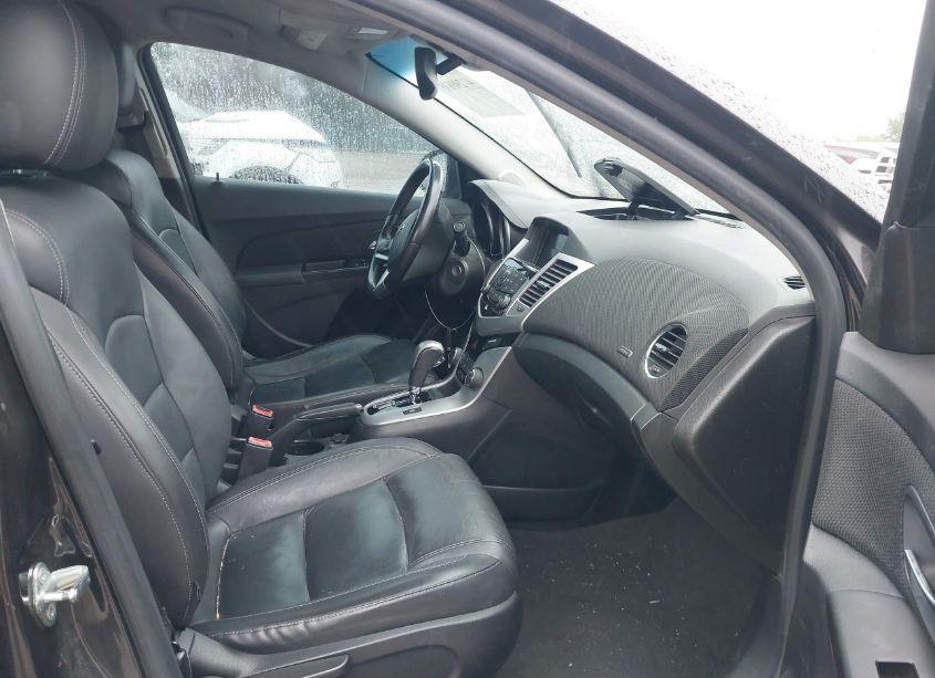 Photo 5 of 2014 Chevrolet Cruze 1LT AUTO (VIN 1G1PC5SB3E7397163)