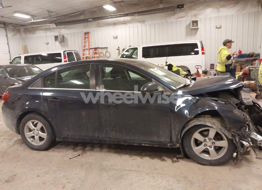 Photo 13 of 2014 Chevrolet Cruze 1LT AUTO (VIN 1G1PC5SB3E7407593)