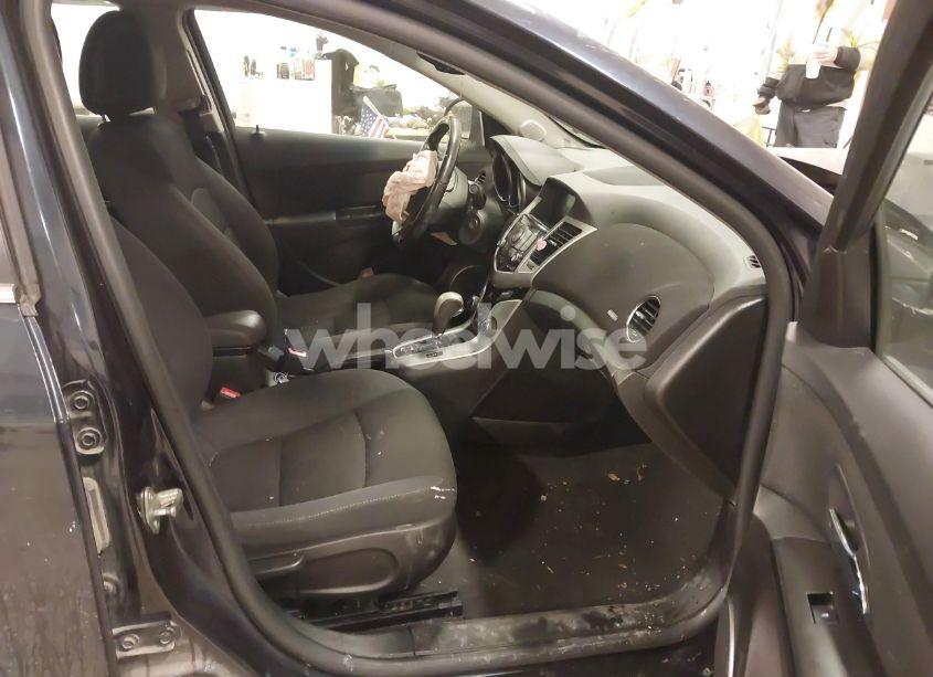 Photo 5 of 2014 Chevrolet Cruze 1LT AUTO (VIN 1G1PC5SB3E7407593)