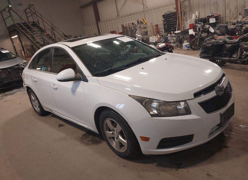 2014 Chevrolet Cruze 1LT AUTO (VIN 1G1PC5SB3E7413510) main photo