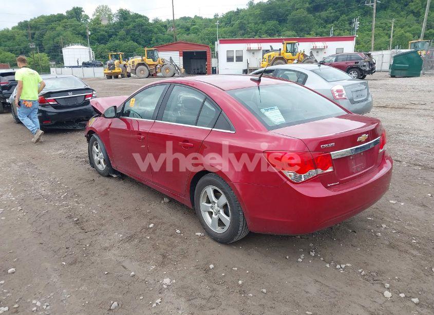 Photo 3 of 2014 Chevrolet Cruze 1LT AUTO (VIN 1G1PC5SB3E7419890)