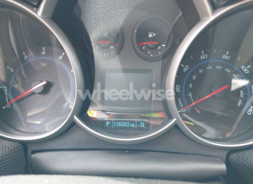 Photo 7 of 2014 Chevrolet Cruze LT (VIN 1G1PC5SB3E7456082)