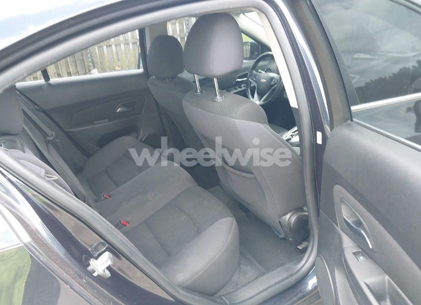 Photo 8 of 2014 Chevrolet Cruze LT (VIN 1G1PC5SB3E7456082)