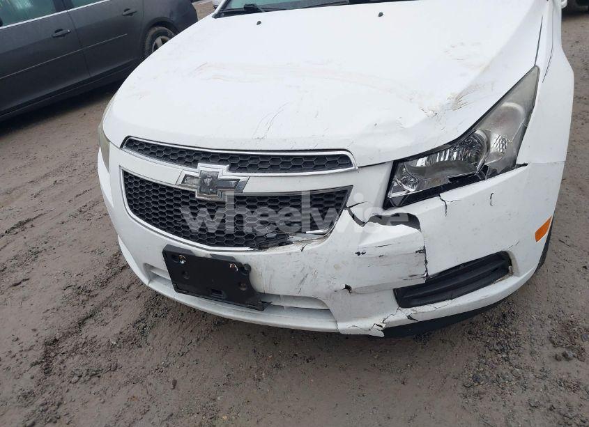 Photo 6 of 2014 Chevrolet Cruze 1LT AUTO (VIN 1G1PC5SB3E7460598)