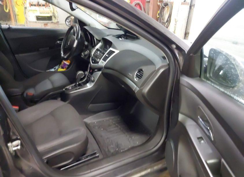 Photo 5 of 2014 Chevrolet Cruze 1LT AUTO (VIN 1G1PC5SB3E7474078)