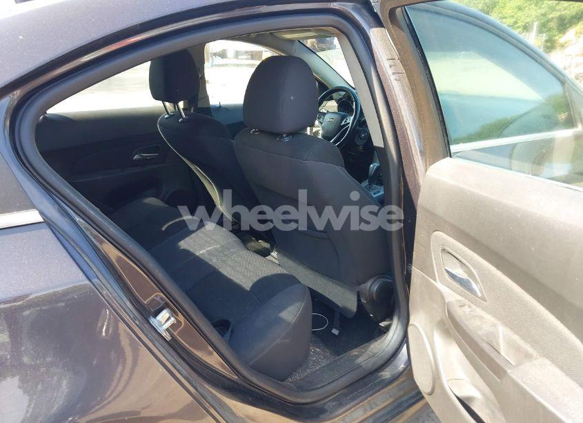 Photo 8 of 2014 Chevrolet Cruze 1LT AUTO (VIN 1G1PC5SB3E7474209)