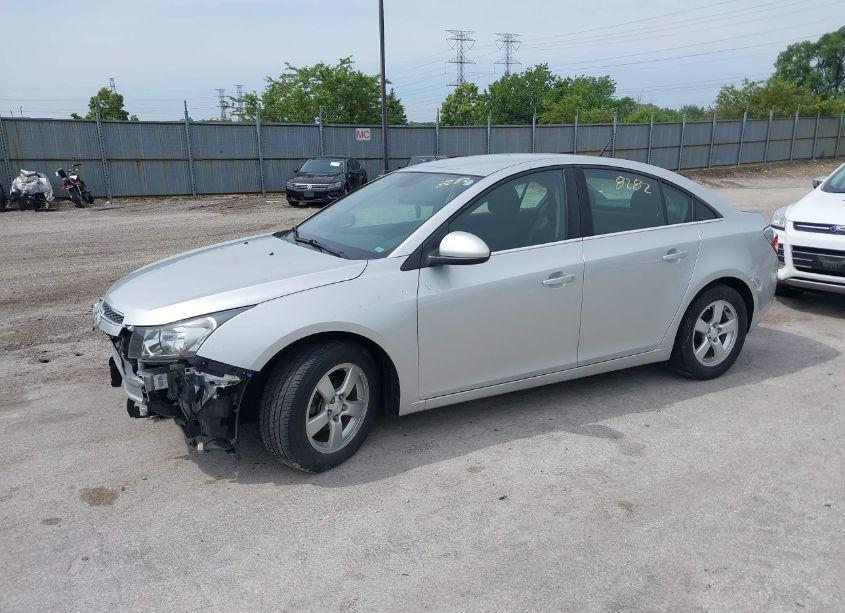 Photo 2 of 2014 Chevrolet Cruze 1LT AUTO (VIN 1G1PC5SB3E7477322)