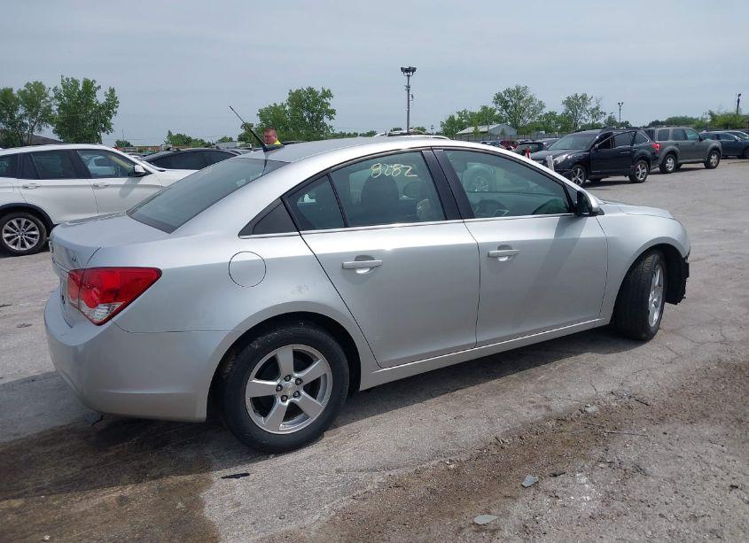 Photo 4 of 2014 Chevrolet Cruze 1LT AUTO (VIN 1G1PC5SB3E7477322)