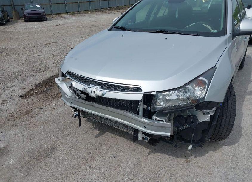 Photo 6 of 2014 Chevrolet Cruze 1LT AUTO (VIN 1G1PC5SB3E7477322)