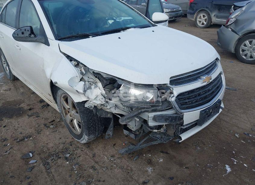 Photo 6 of 2015 Chevrolet Cruze 1LT AUTO (VIN 1G1PC5SB3F7105867)