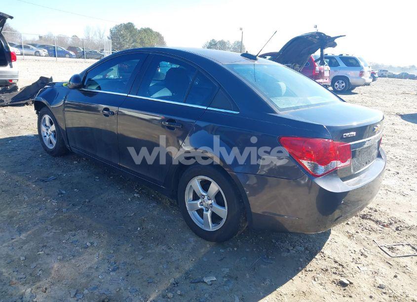 Photo 3 of 2015 Chevrolet Cruze 1LT AUTO (VIN 1G1PC5SB3F7113581)