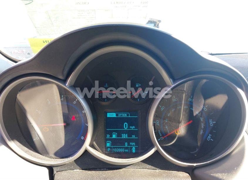 Photo 7 of 2015 Chevrolet Cruze 1LT AUTO (VIN 1G1PC5SB3F7113581)