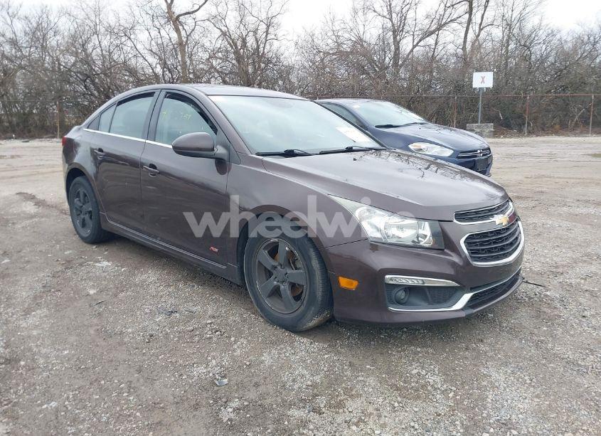 2015 Chevrolet Cruze 1LT AUTO (VIN 1G1PC5SB3F7123897) main photo