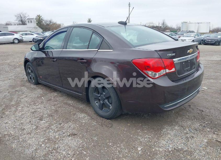 Photo 3 of 2015 Chevrolet Cruze 1LT AUTO (VIN 1G1PC5SB3F7123897)