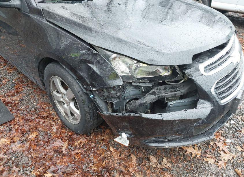 Photo 13 of 2015 Chevrolet Cruze 1LT AUTO (VIN 1G1PC5SB3F7155538)