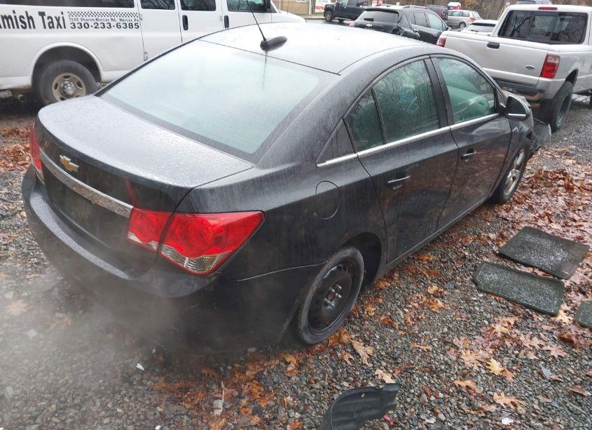 Photo 4 of 2015 Chevrolet Cruze 1LT AUTO (VIN 1G1PC5SB3F7155538)